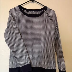 Liz Claiborne Active Striped Navy and White Nautical Size M